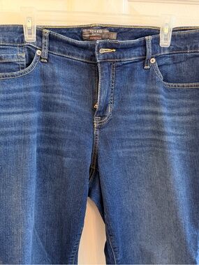 torrid Medium Blue “Vintage Stretch” Crop Boyfriend Jeans